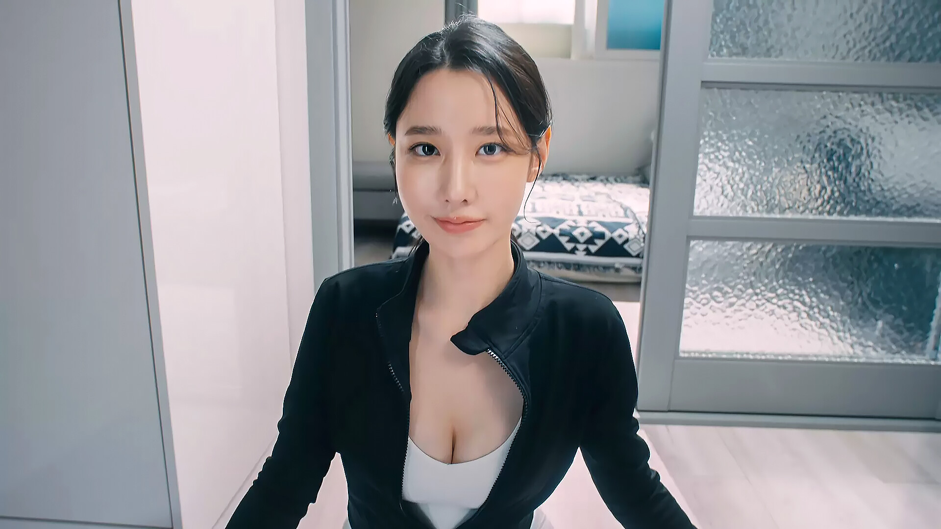 禁止过分投入2：夏日大排档/Love Too Easily 2: Summer Pocha  第1张